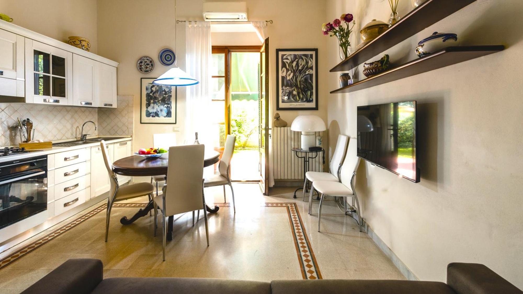 Апартаменты Hostly-La Casa Di Marta-Two Steps From The Tower Пиза Экстерьер фото