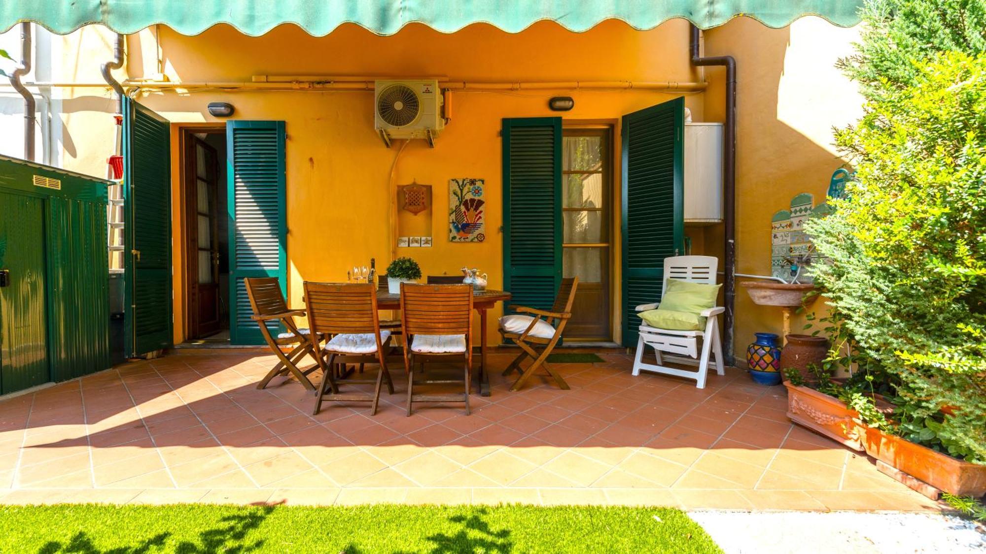 Апартаменты Hostly-La Casa Di Marta-Two Steps From The Tower Пиза Экстерьер фото